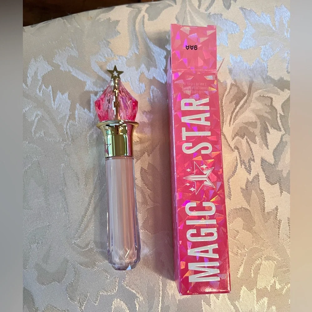 ✨FINAL PRICE✨NIB C12 Jeffree Star Magic Star Concealer
